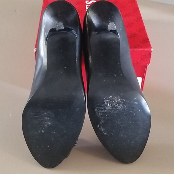 GUESS black peep toe heels - Picture 3 of 6